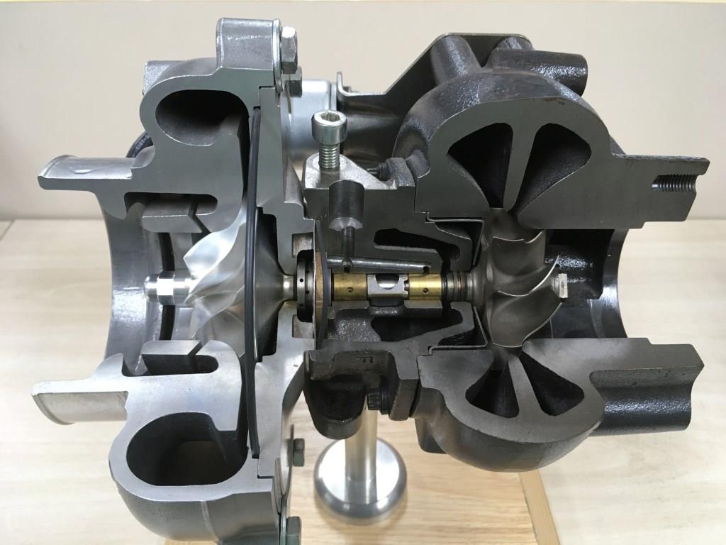 Turbo Honeywell para caminhões e ônibus com nova tecnologia.