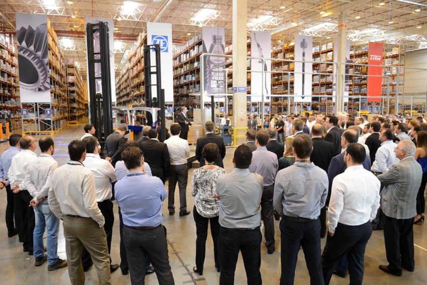 ZF inaugura primeiro Centro de Distribuição unificado da divisão de Aftermarket no mundo.