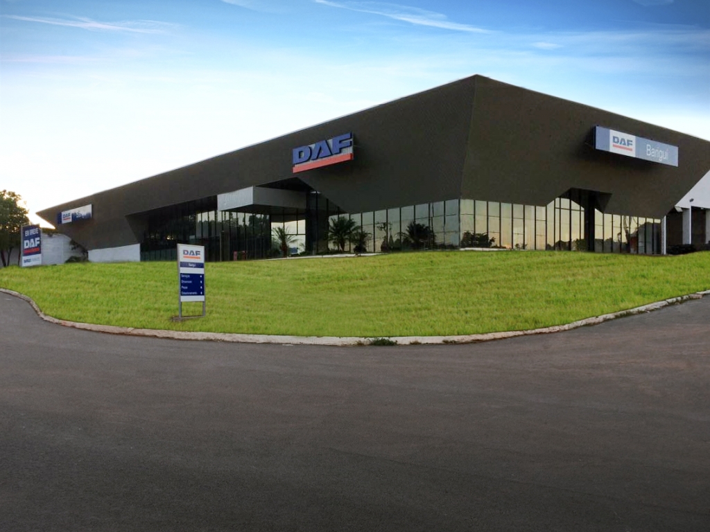 DAF Barigui marca presença na TRANSPOESTE.