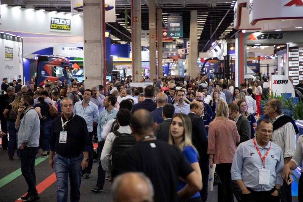 FENATRAN 2019 amplia rede de negócios com estratégias inovadoras.