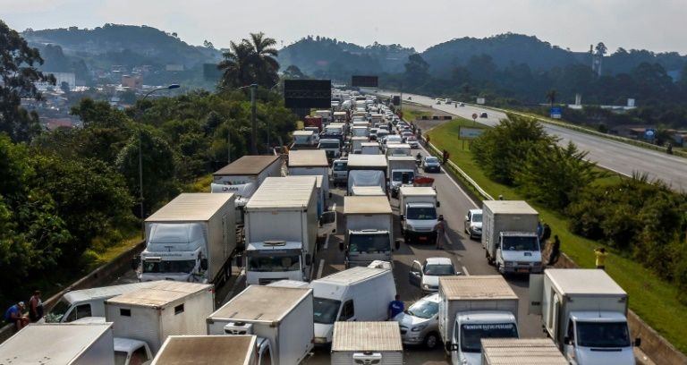 Presidente da Usiminas considera