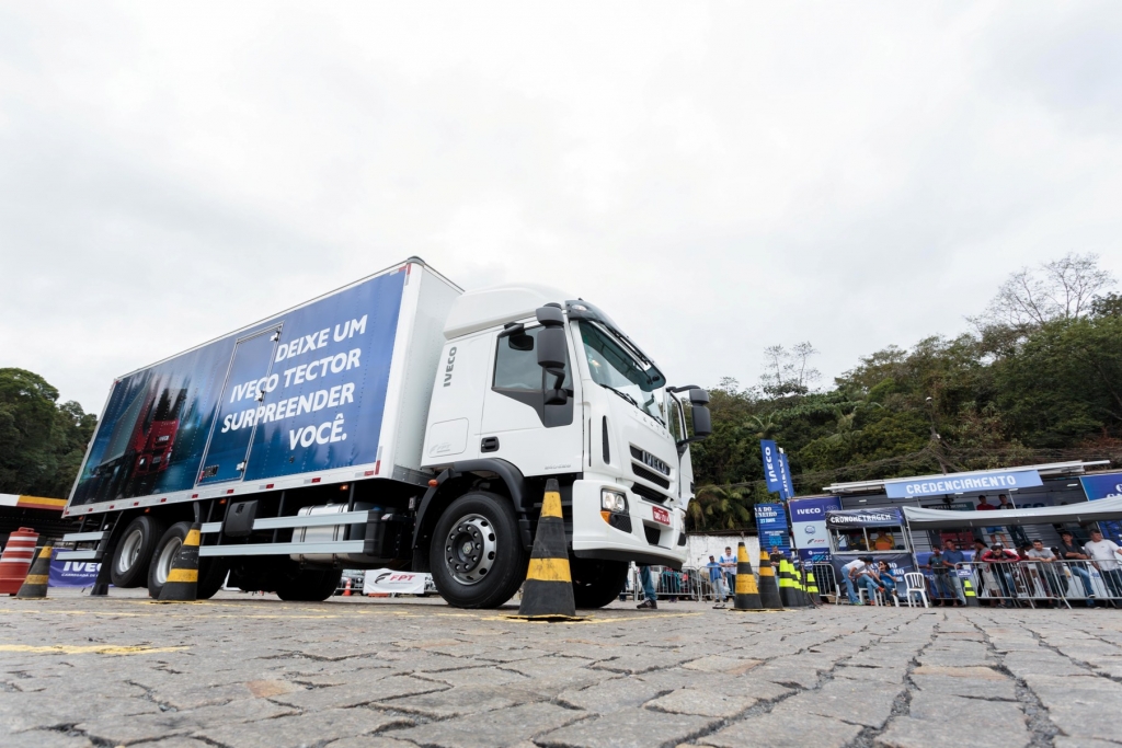 Quarta etapa da Gincana do Caminhoneiro conta com tecnologia FPT Industrial.