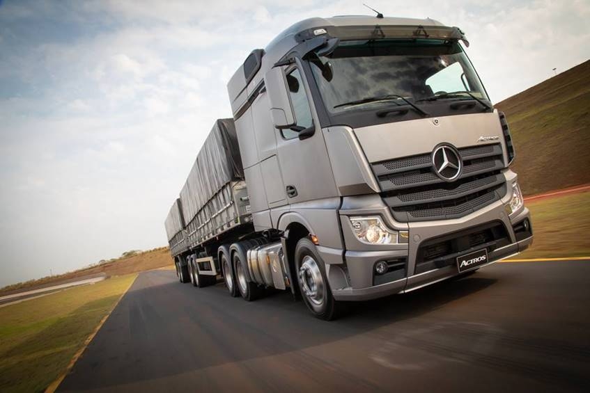 Mercedes-Benz lança Novo Actros: caminhão mais inteligente, conectado e eficiente do mercado brasileiro.