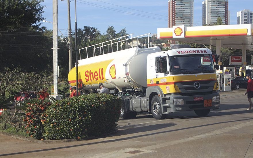 Publicada medida provisória que renova subsídio para o óleo diesel.