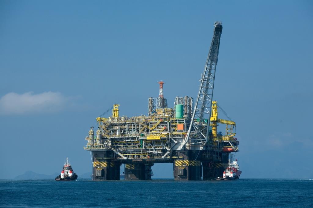 Produção de petróleo cresce 14,6% em um ano no Brasil.