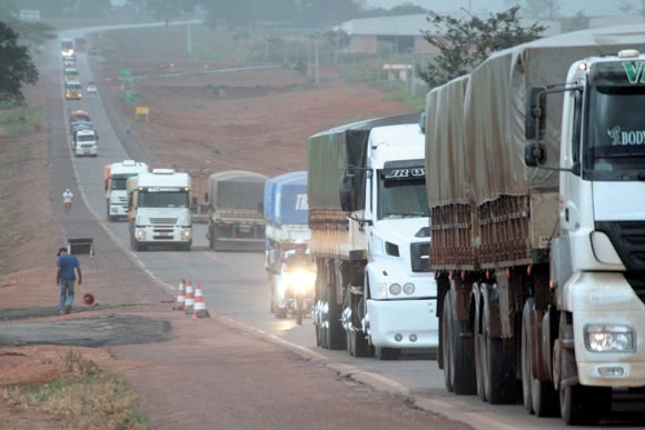 Setor de transportes puxa o crescimento do PIB no trimestre terminado em agosto.
