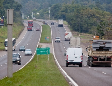Mais pedágios no Sul - Várias rodovias serão licitadas em 1º de novembro.