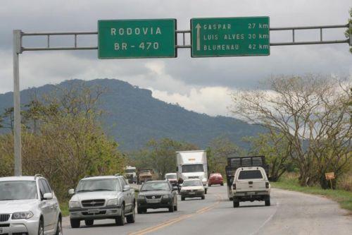 Ministro dos Transportes autoriza início de obras em rodovias de Santa Catarina.