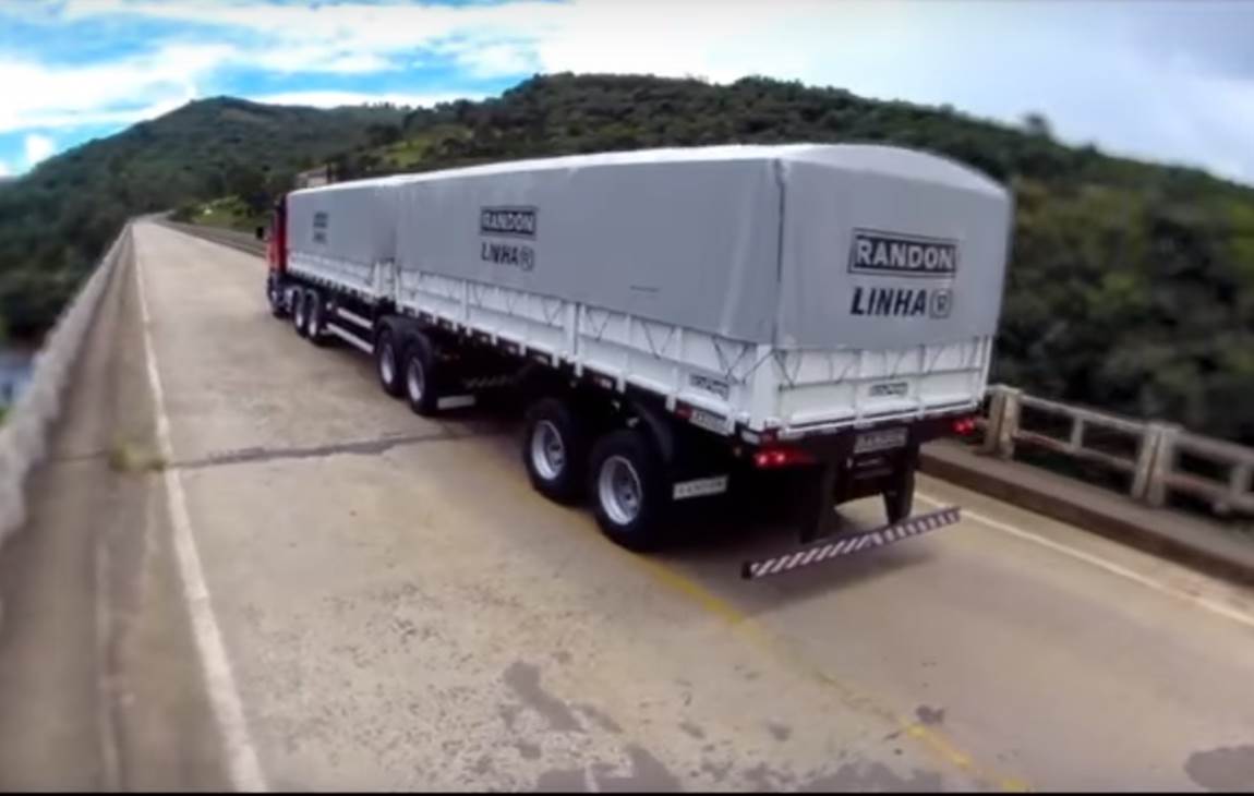 Randon conquista Prêmio AutoData 2015.