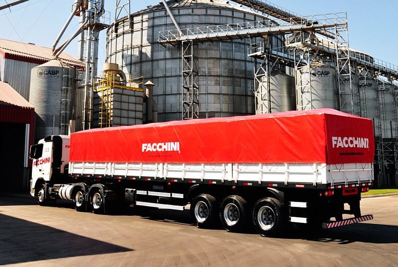 Facchini assina contrato com Scania Administradora de Consórcios.