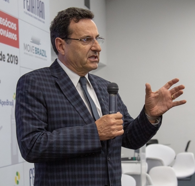Presidente da ANFIR fala sobre as expectativas de mercado para o próximo ano.