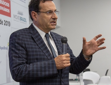 Presidente da ANFIR fala sobre as expectativas de mercado para o próximo ano.