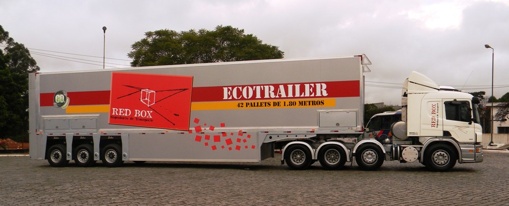 Red Box inicia operação com carretas  Double Decker