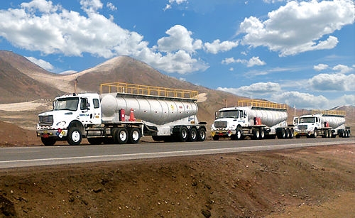 Fabricantes de implementos rodoviários participam de Rodada de Negócios no Peru.