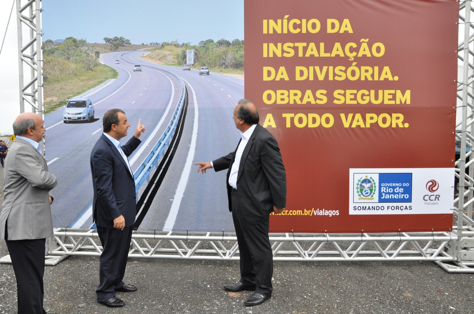 ViaLagos já tem trecho com divisória de pistas