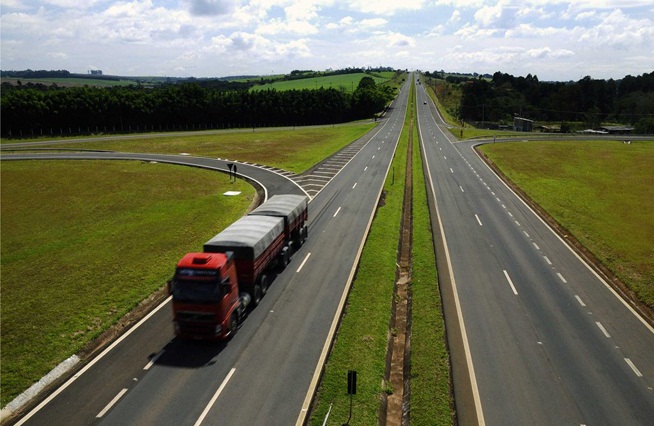 Ministro apresenta no Senado prioridades do Ministério dos Transportes.
