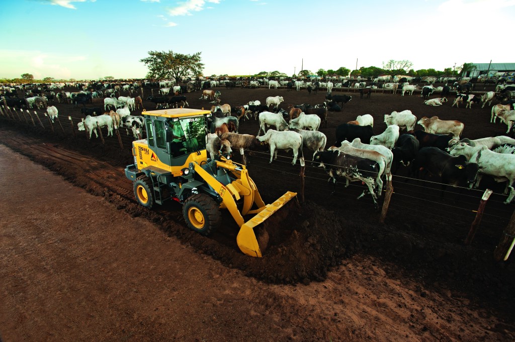 SDLG e Tracbel mostram sua oferta de máquinas para o agribusiness na Agrishow.