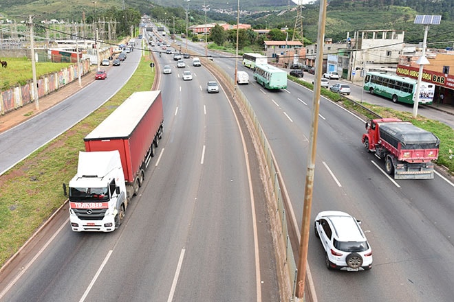Alta do preço de combustíveis pressiona custo dos transportadores.