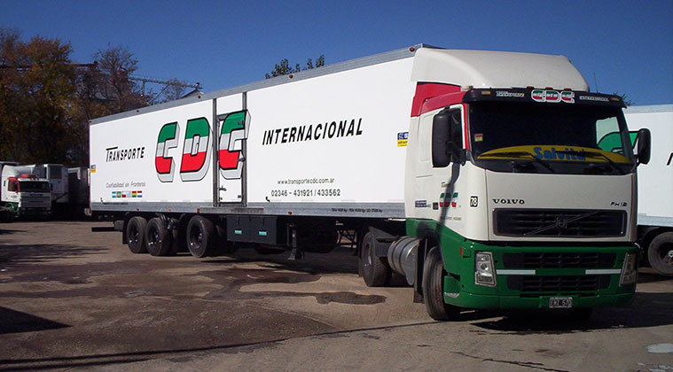 ANTT marca audiências públicas sobre licenças para transportadores estrangeiros.
