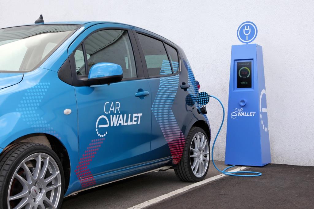 Como vamos pagar no futuro o reabastecimento de veículos elétricos? ZF, UBS e IBM disponibilizam tecnologia para realizar pagamento