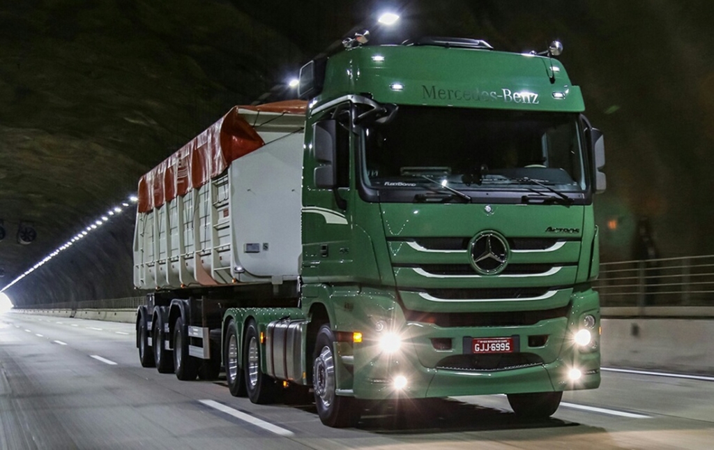 Banco Mercedes-Benz fecha primeiro semestre de 2018 com aumento de novos negócios.