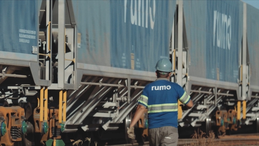 Projeto da Rumo assegura redução de acidentes e adoção de novas estratégias nas operações ferroviárias.