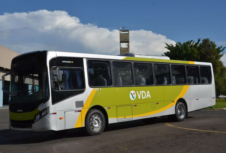 Volksbus no Oiapoque: ônibus VW encaram trabalho pesado no Norte do Brasil.