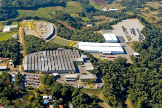Neobus reforça posicionamento de marca e sinergias com Marcopolo.