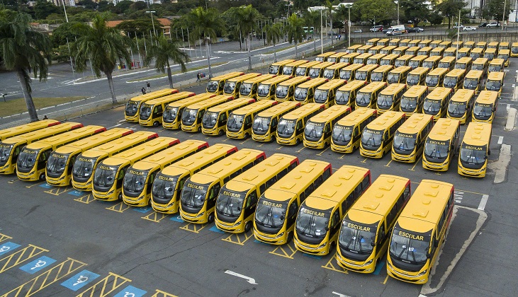 CNH Industrial entrega 900 ônibus da IVECO BUS ao governo de Minas Gerais.
