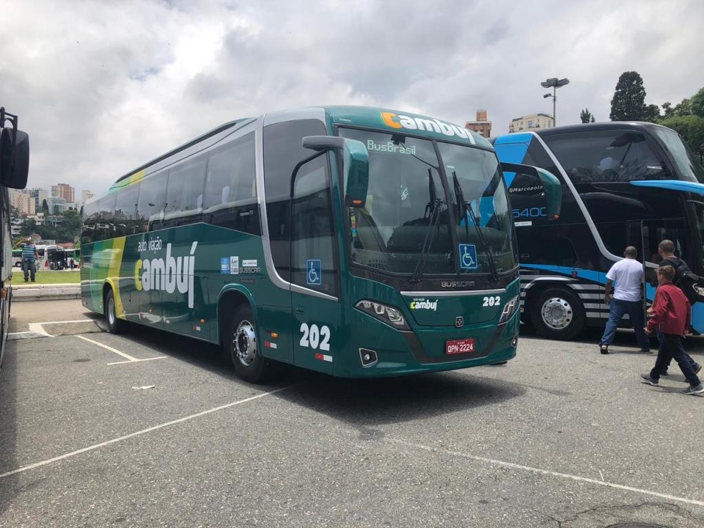Caio Induscar e Busscar participam da 12ª edição da Bus Brasil Fest, em São Paulo.