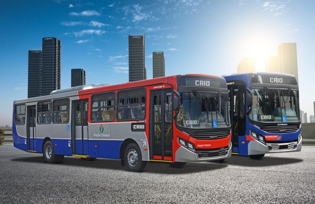 Caio entrega 54 urbanos Apache Vip para a Viação Osasco.