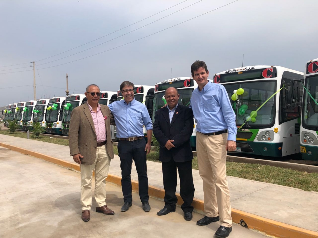 IVECO BUS entrega 42 veículos, movidos a GNV, para empresa peruana de transporte público.
