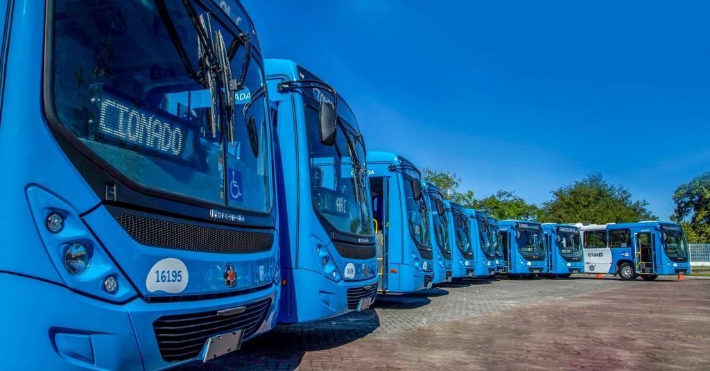 Marcopolo faz a entrega de 20 primeiros ônibus Torino produzidos no Espírito Santo.