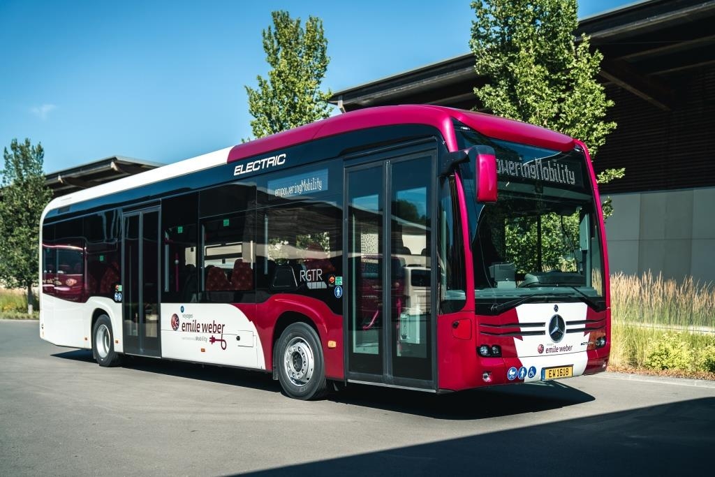 Mercedes-Benz inicia a exportação do ônibus elétrico eCitaro.