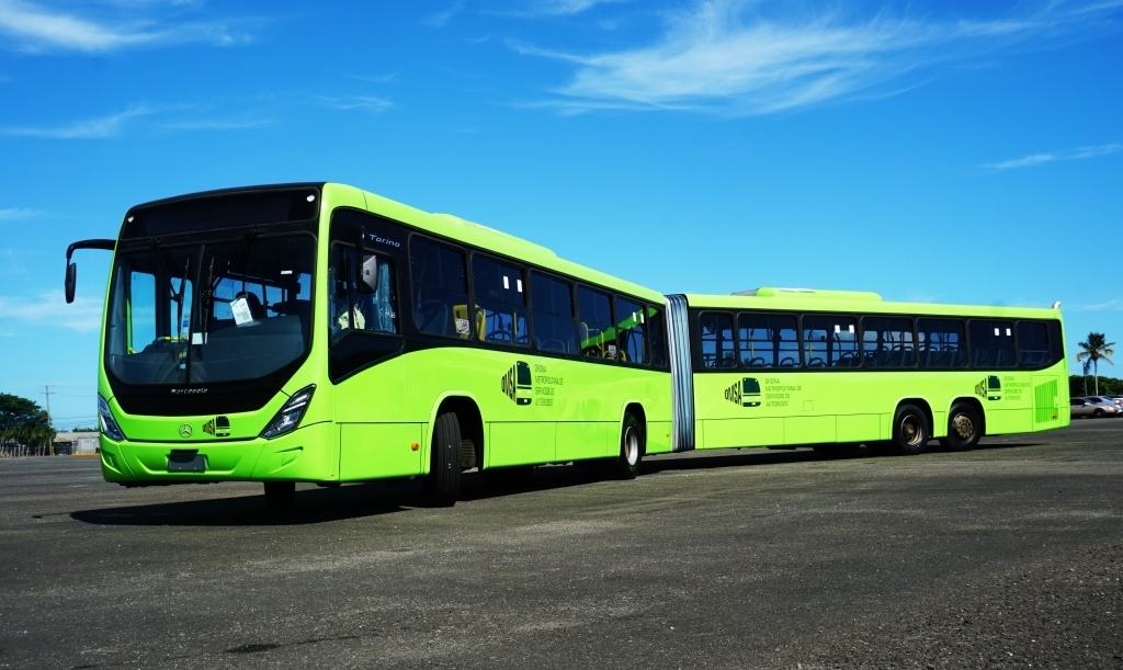 Mercedes-Benz entrega 130 ônibus urbanos para a República Dominicana.