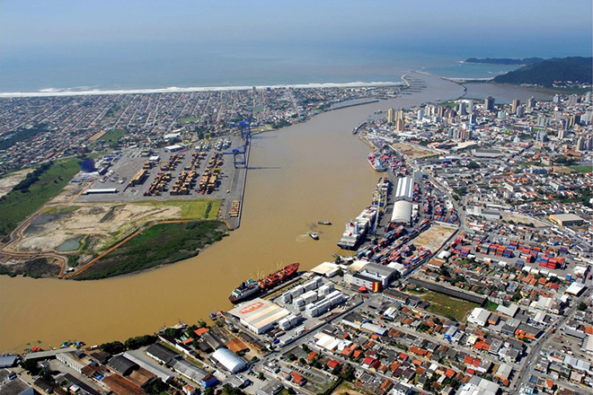 Assinado contrato de dragagem no Porto de Itajaí (SC)