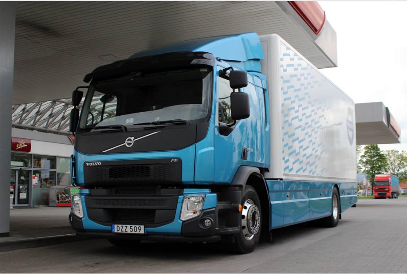 Volvo começará vender caminhões elétricos na Europa em 2019.