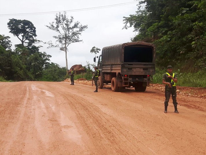 Em um mês de atividade, força tarefa do DNIT mantém trafegabilidade na BR-163/PA.